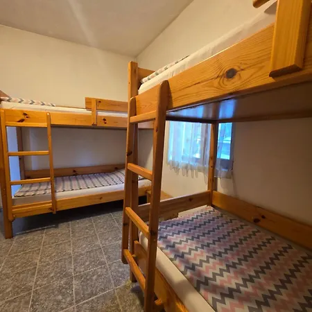 Lodge Bonsovi Poliani Hut Vladaya